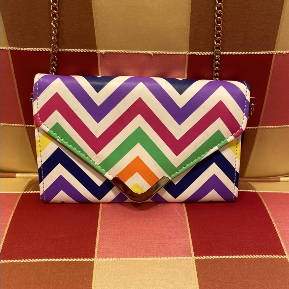 Charming Charlie mini crossbody wallet